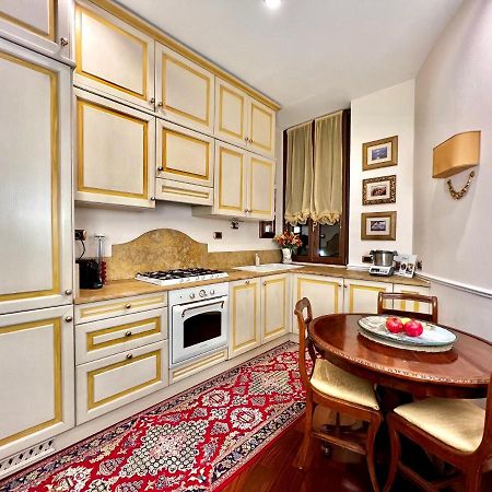 Luxury House - Foppa61 Apartment Милано Екстериор снимка